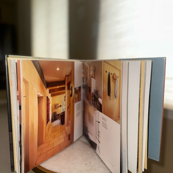 Living Homes Book - Sustainable Architecture and Design - Picture 7 of 8